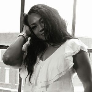 Meet your Posher, Deonda